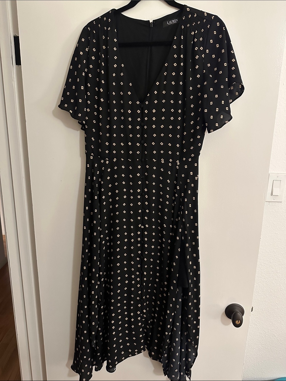 Lauren Ralph Lauren Black Midi Dress with Ivory Diamond Print